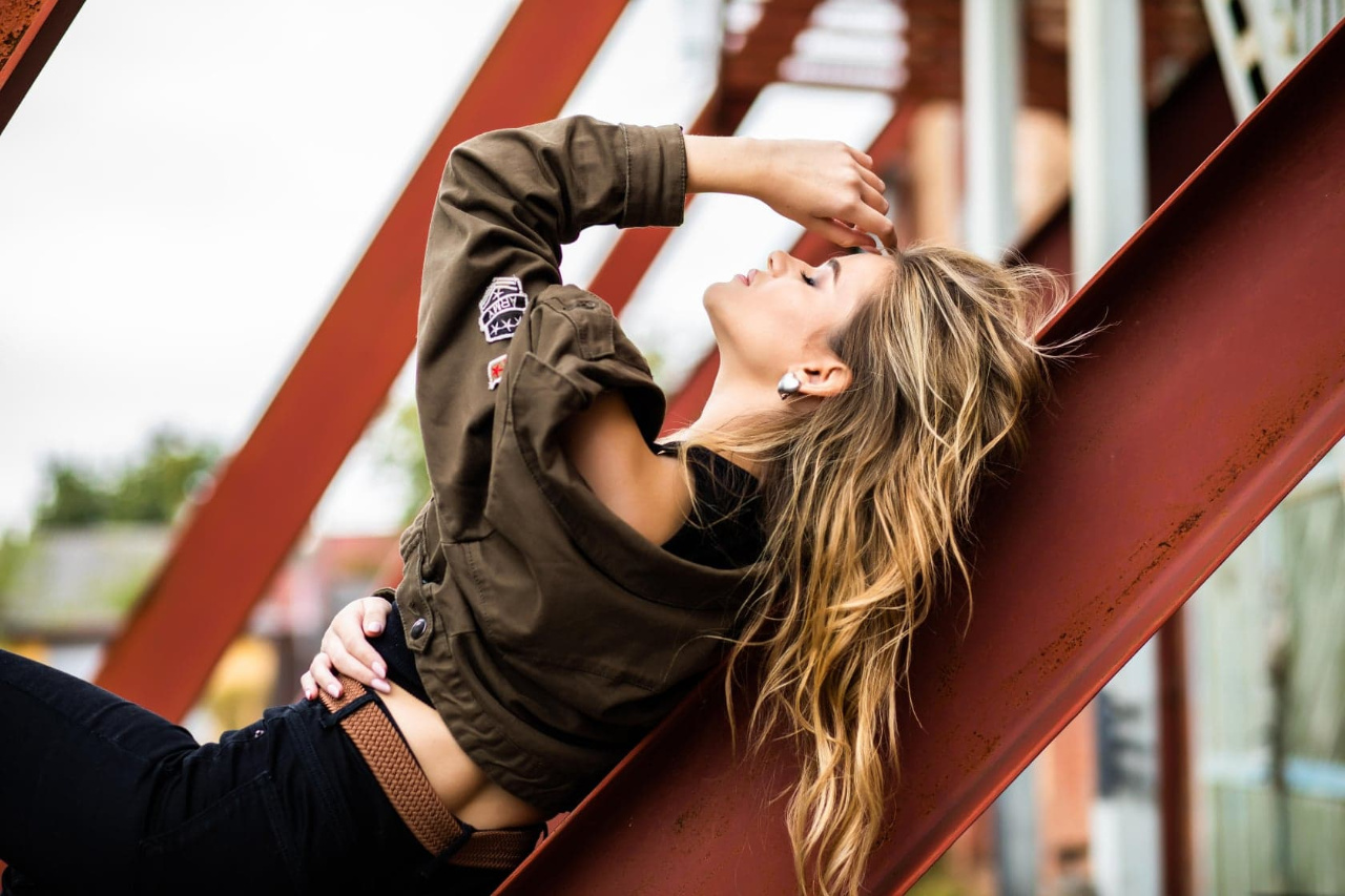 Cпівачка SOWA