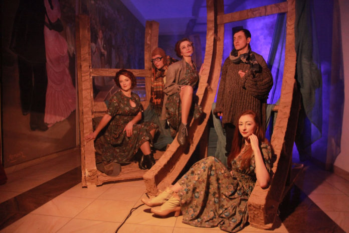 Світлина з вистави «Каліка з Інішмаану»