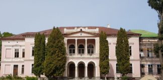 Палац Бадені у Буську. Фото надав Андрій Кіпран