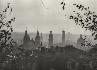 Панорама Львова 1960-их років. Світлив Юліан Дорош