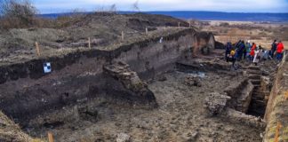 Археологи показали укріплення княжої доби XI ст. у Звенигороді