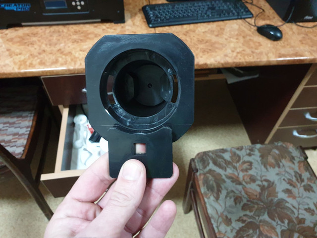 Напевно комусь був потрібен новий корпус до насоса