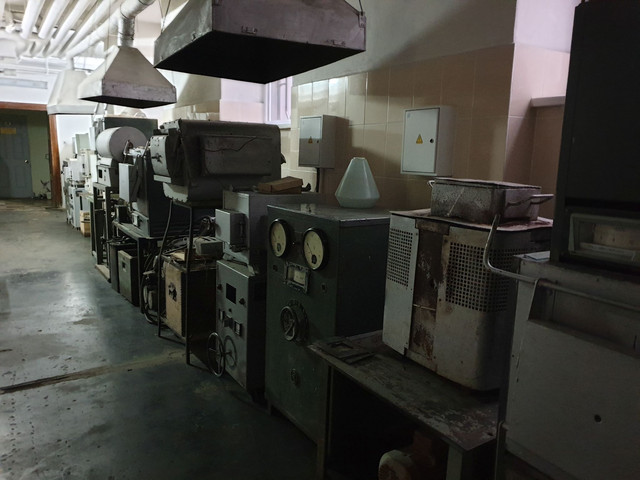 Схоже на цех по переробці КМ-ок