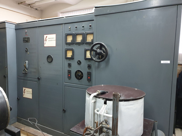 А це блок живлення від цієї печі