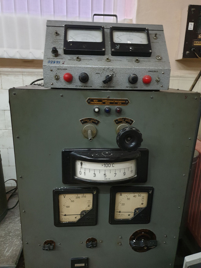 Далі просто пофотографував багато гарних коробочок