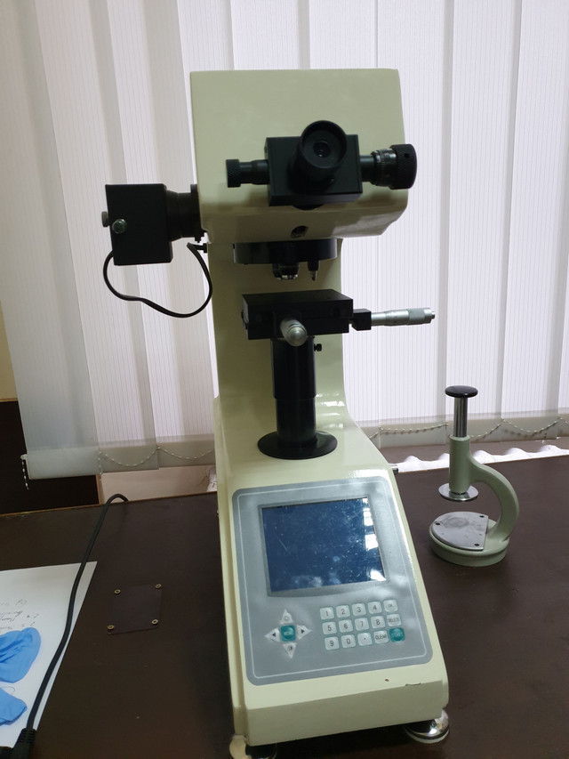 Цією штукою можна протестувати зносостійкість екрану Вашого телефону.