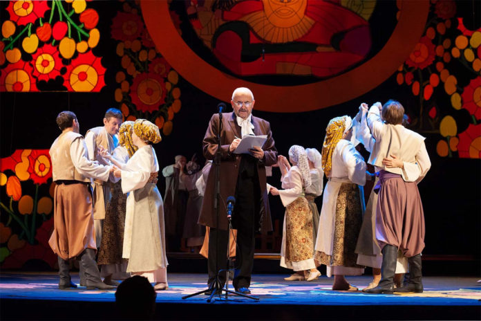 Сцена з вистави "Конотопська відьма"