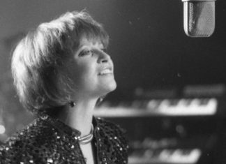 Квітка Цісик