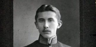 Євген Коновалець. Фото травень 1909 р., на згадку про завершення гімназії у Львові.