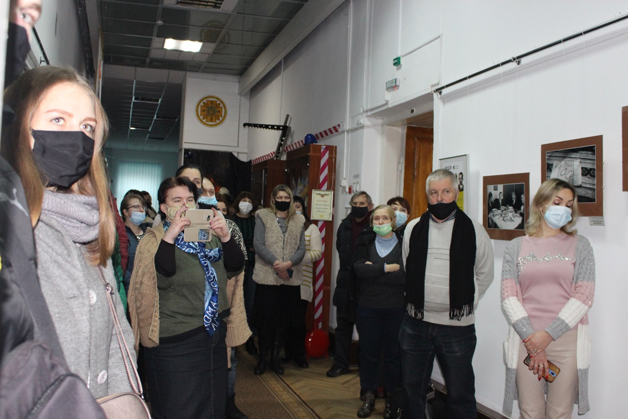 Відкриття виставки "Ті, хто світлили історію". Рівненський краєзнавчий музей, 17.03.2021 р.