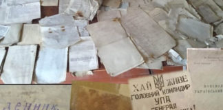 На Львівщині чоловік знайшов бідон із повстанськими документами