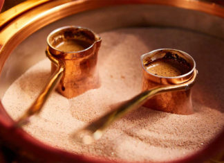 Кава в турці на пісочку