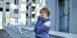 Співачка SOWA