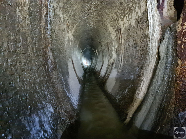 Тут колектор чистіший і сухіший