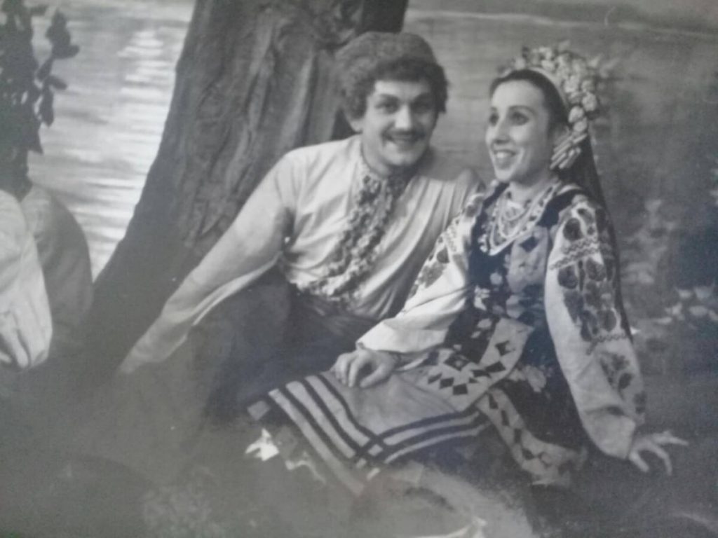 Алла Логошовець особливо любила українську класику. На сцені театру, 1958 рік