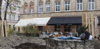 Розкопки на площі Коліївщини. Фото з архіву Рятівної археологічної служби