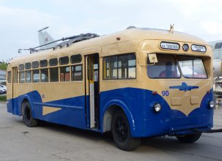 Київський музейний тролейбус МТБ-82Д у 2016 році. Фото Олександра Тарасова.