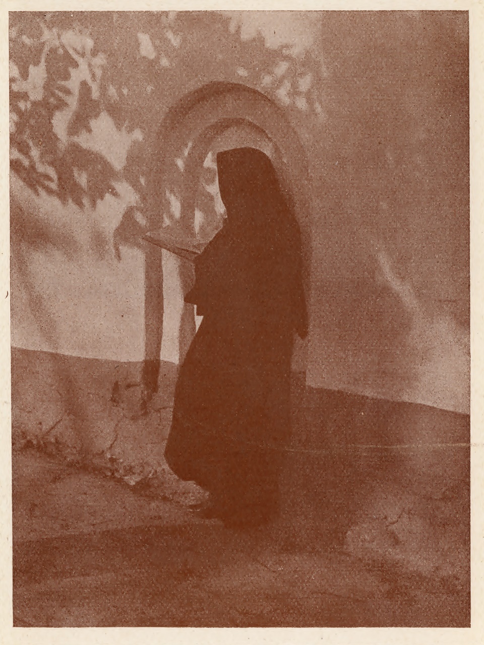 Ол. Балицький. Тіни. Каталог ІІ виставки української аматорської фотоґрафіки у Львові, 1931 р. (збірка Львівського Фотомузею)