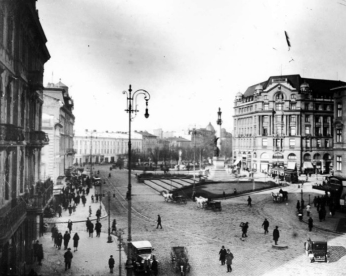 Площа Марійська (сучасна Міцкевича)