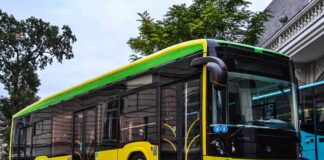 Перший львівський тролейбус «Електрон» Т191.01 під час презентації на виставці «Львівський товаровиробник». Жовтень 2014 р. Автор фото – Володимир Караїм