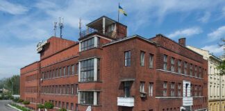 Палац культури імені Гната Хоткевича. Сучасне фото. Автор Павло Мазур