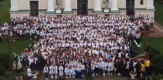 У Сокалі встановили світовий рекорд «Наймасовіше виконання хористами Гімну Українських Січових Стрільців»