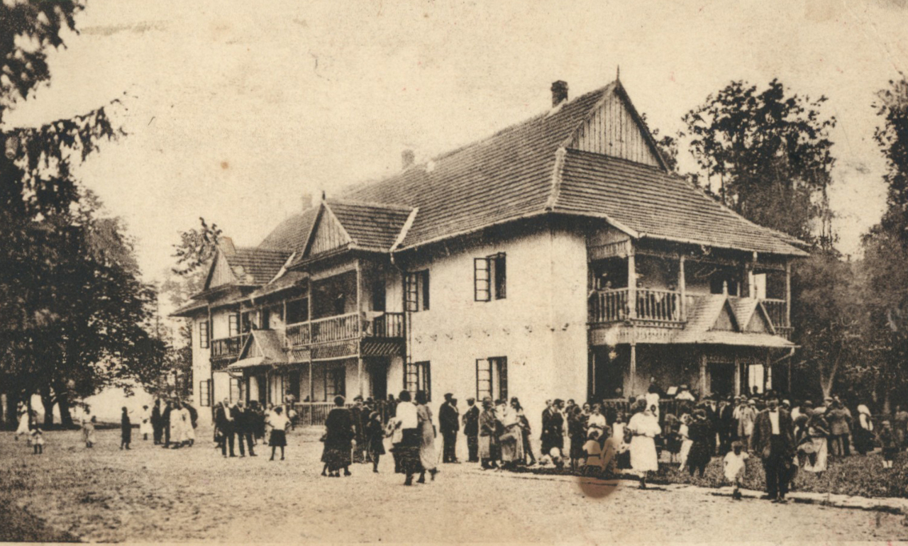 Будинки для гостей курорту в Любені Великому