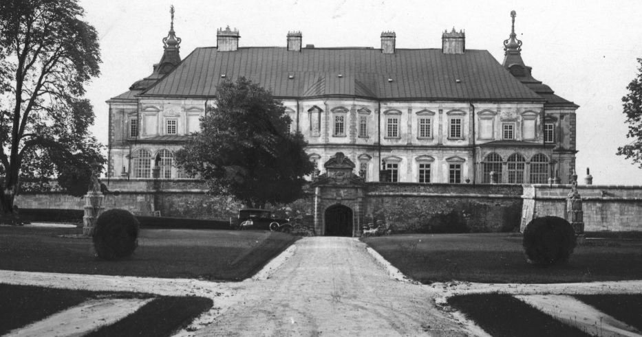 Підгорецький палац, 1920-30-ті рр.