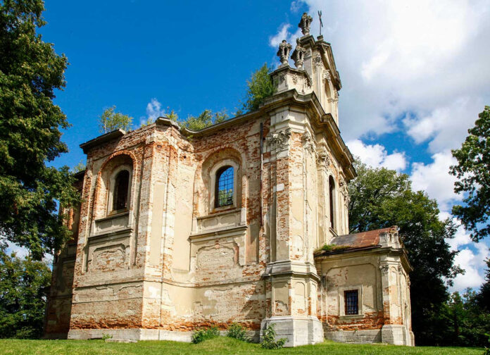 Костел Всіх Святих в Годовиці