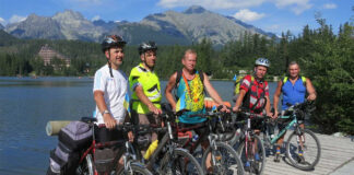 Ігор Ткачик у колі друзів