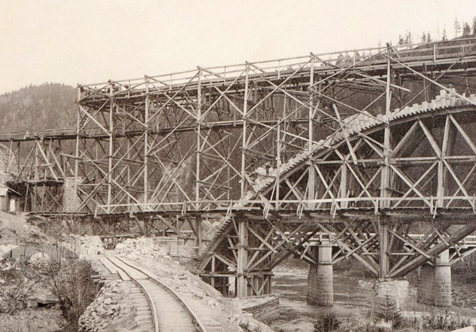 Будівництво мосту в Яремче, 1890-ті рр.