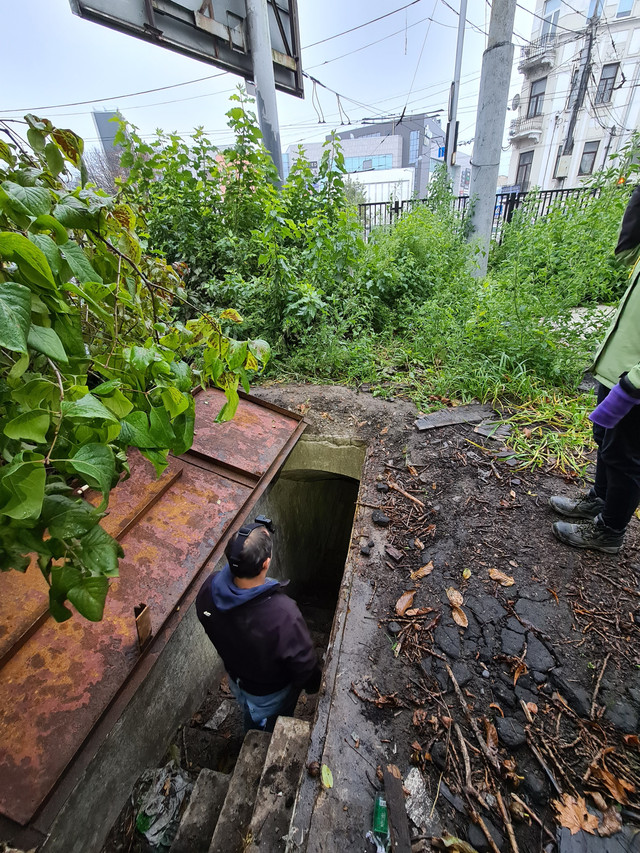 Було. Вхід у Полтву коло ТЦ "Форум". Жовтень 2021року