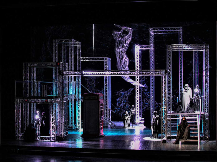 Сходи. Манекени. Персонажі. Світлив Юрій Ямаш. Сходи. Манекени. Персонажі. Світлив Юрій Ямаш.