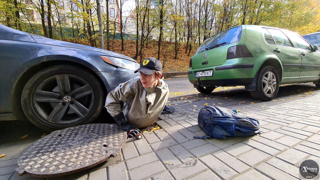 І капець який незручний підйом на поверхню. Все завдяки ЛьвівВодоканалу і ЛьвівАвтодору