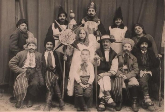 Місто Березне, 1930-ті рр. Вертеп храму Різдва Пресвятої Богородиці. Джерело: Березнівський краєзнавчий музей.