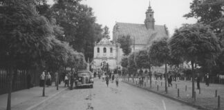 Костел в Ходорові, 1938 р. Фотограф Генрик Поддембський