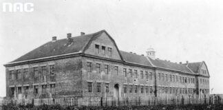 Судова вишня, початкова школа, фото 1934 року