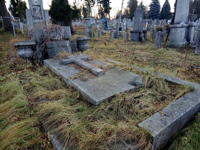 Могила загадкової графині Коморовської