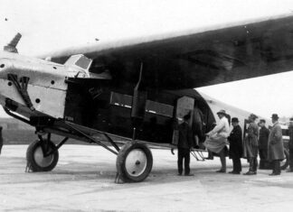 За пару хвилин перед відльотом 8-місного Fokker F VII