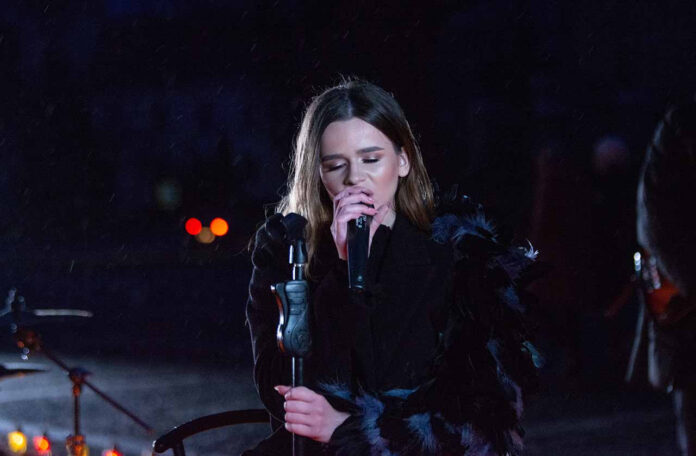 Співачка SOWA Співачка SOWA