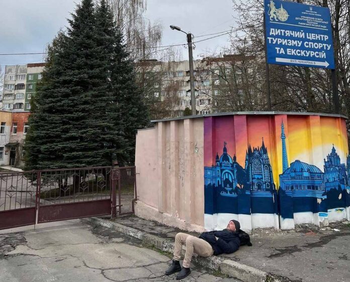 Айзек Лієв Шрайбер у Львові. Фото https://www.instagram.com/lievschreiber/