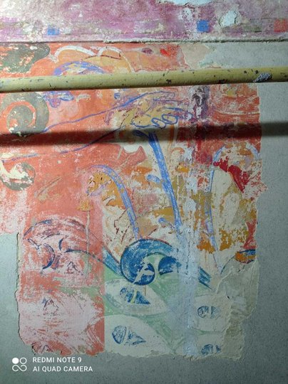 В актовому залі колишнього Польського педагогічного товариства виявили сецесійні розписи. Фото Ірини Гірної