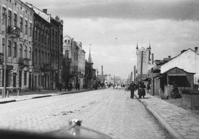 Львів, вулиця Богдана Хмельницького (колишня Жовківська), фото 20-их років ХХ століття