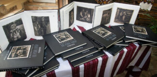 Фотоальбом о. Андрія Афтанаса "Цианотипія. На рівні хмар. Гуцулія"