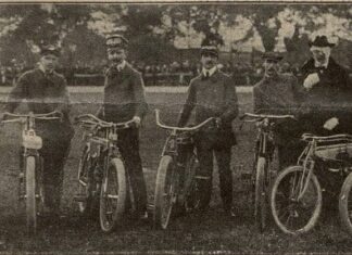 Перші змагання львівських байкерівПерші змагання львівських байкерів