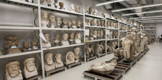 Місця для зберігання музейних предметів. Поради з Канади