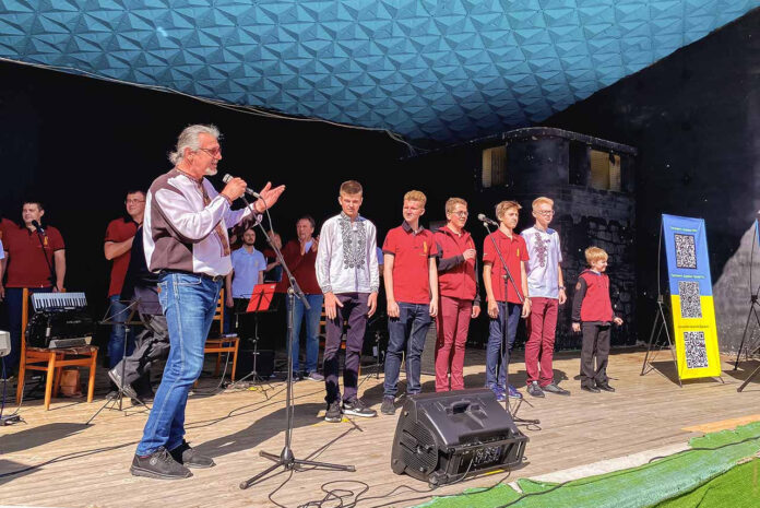 Львівська національна академічна чоловіча хорова капела «Дударик» Львівська національна академічна чоловіча хорова капела «Дударик»