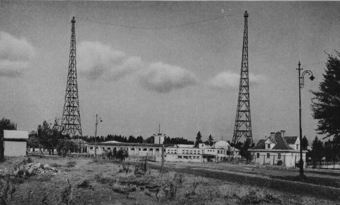 Львівська радіостанція потужністю 16 кВт, яка знаходилася в районі Персенківки. Середина 1930-х рр.