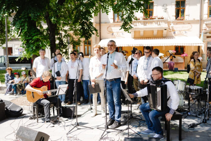 Національна академічна чоловіча хорова капела “Дударик”, Національна академічна чоловіча хорова капела “Дударик”,