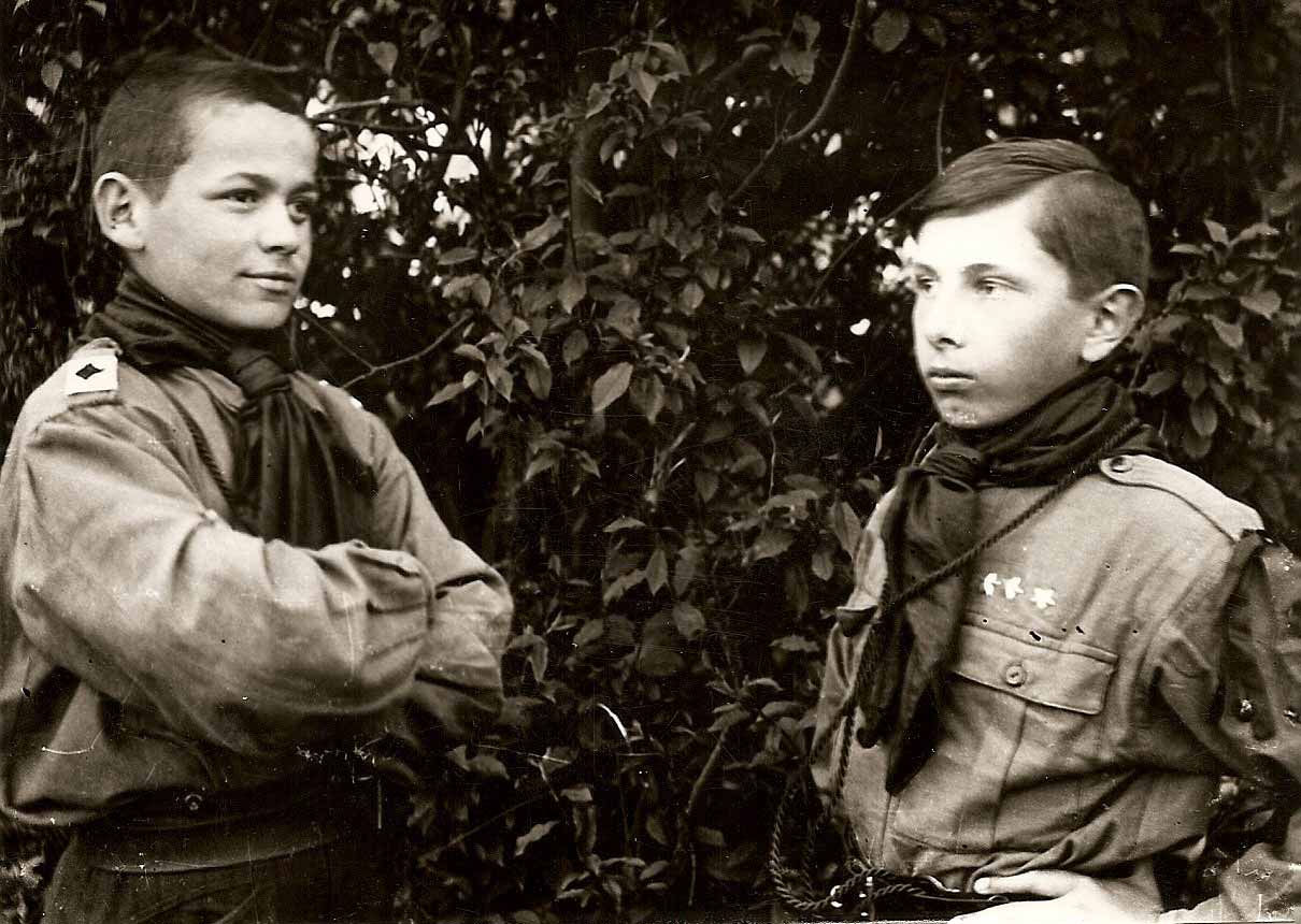 З життя Провідника: Степан Бандера і 5 пластовий курінь імені князя ...